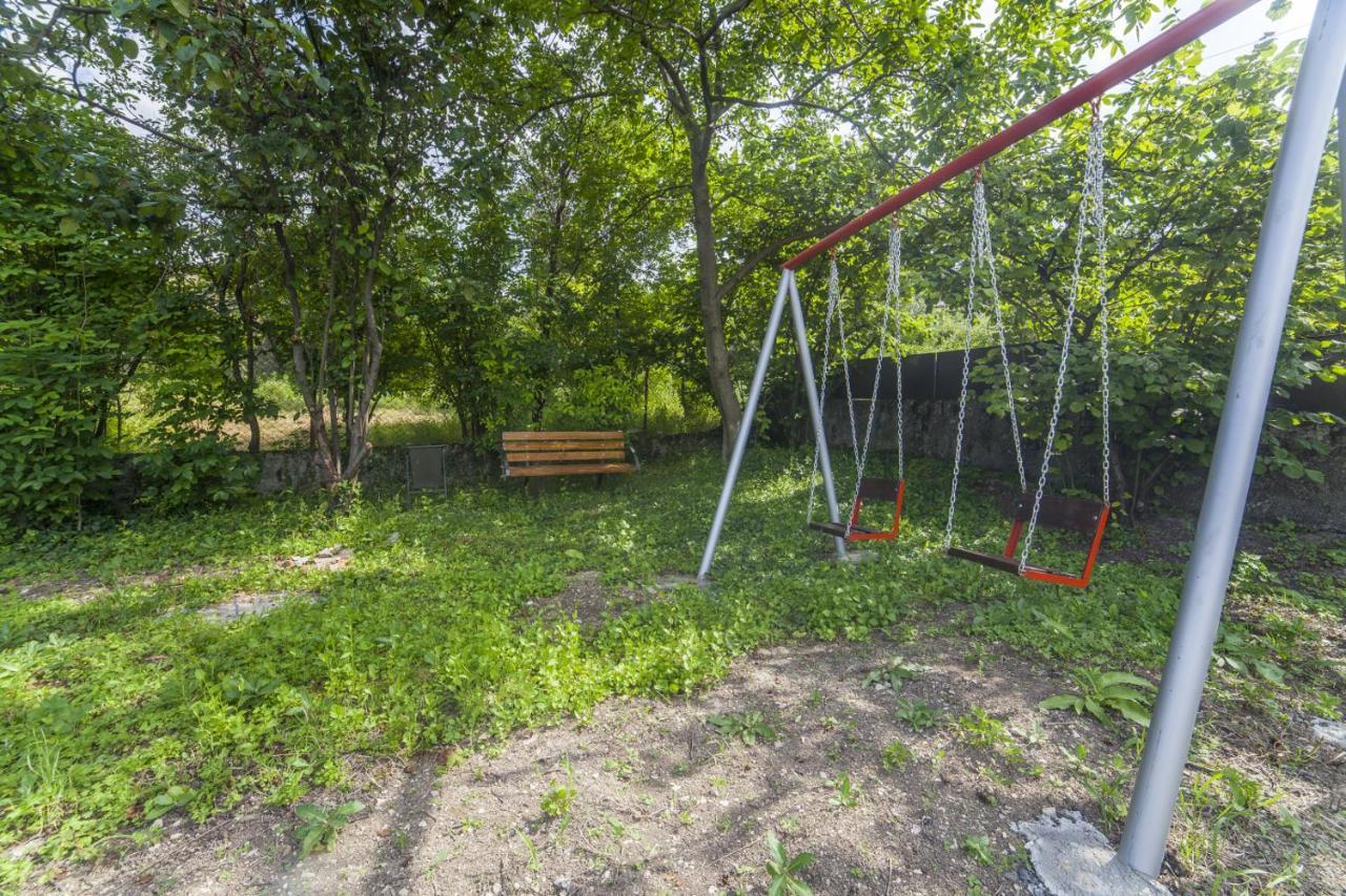 Отель Гостевой дом Eco House Sabero Akhmeta Экстерьер фото
